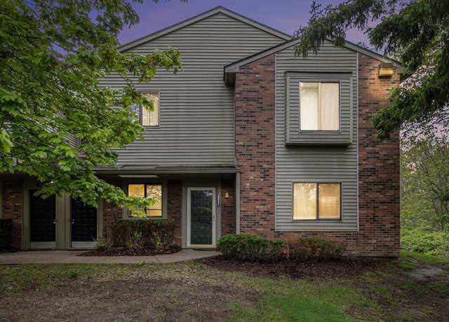 Property at 22221 Indian Creek Dr #7, Farmington Hills, MI 48335, 2 beds, 2 baths
