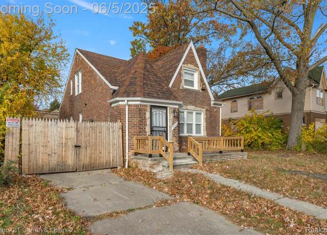 Property at 16509 Woodingham Dr, Detroit, MI 48221, 3 beds, 2 baths