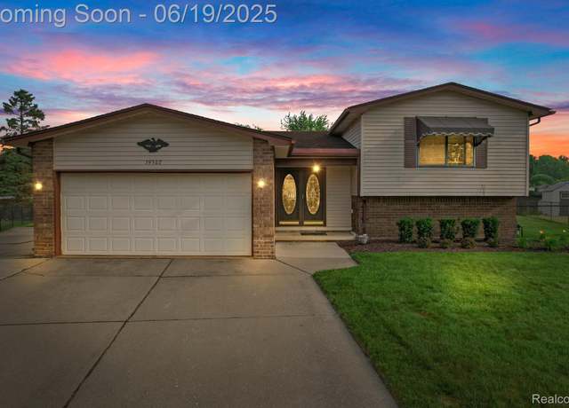 Property at 39502 Salvatore Dr, Sterling Heights, MI 48313, 5 beds, 2.5 baths