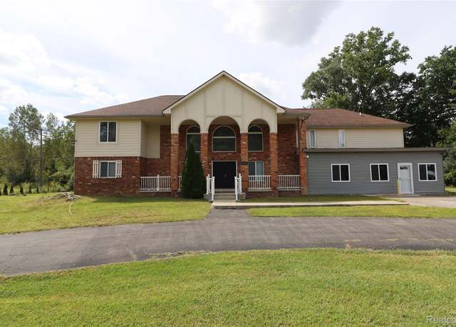Property at 2780 Denton Rd, Canton Charter Township, MI 48188, 4 beds, 3 baths