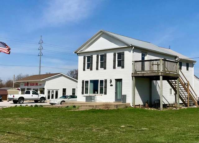 Property at 606 W Chicago Rd, White Pigeon, MI 49099, 4 beds, 1.5 baths