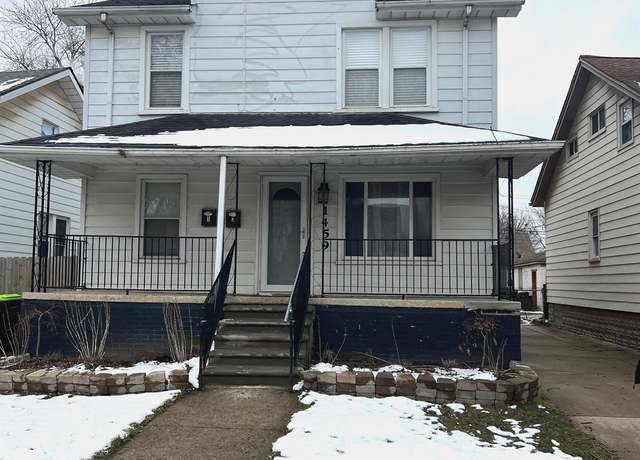 Property at 1459 Pingree Ave, Lincoln Park, MI 48146, 4 beds, 2 baths