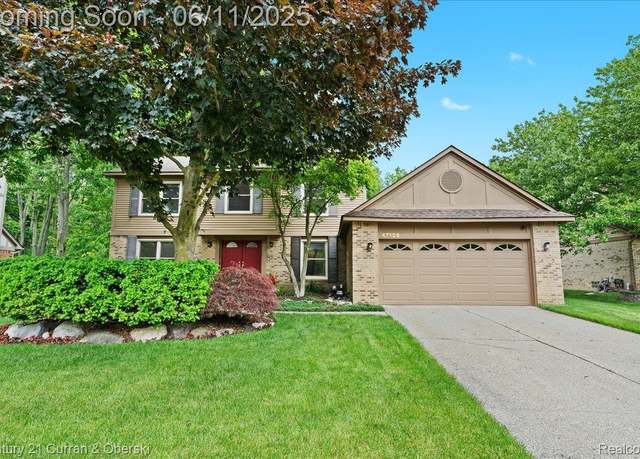 Property at 47126 Cider Mill Drive Dr, Novi, MI 48374, 4 beds, 2.5 baths