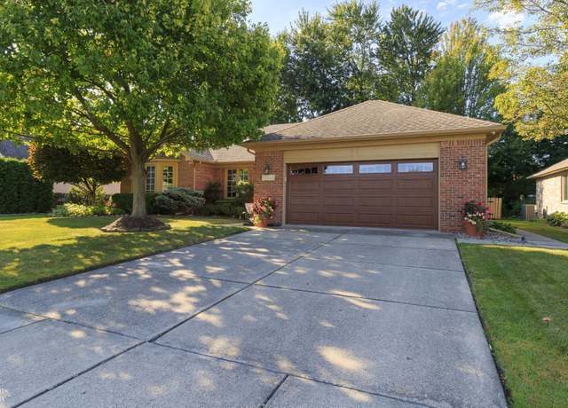 Property at 17338 Tower Dr Dr, Macomb Township, MI 48044, 3 beds, 3.5 baths