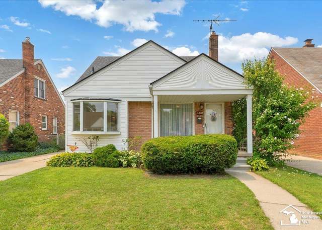 Property at 3160 Hollywood St, Dearborn, MI 48124, 3 beds, 2 baths