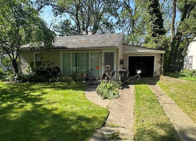 Property at 10620 Saratoga St, Oak Park, MI 48237, 2 beds, 1 bath
