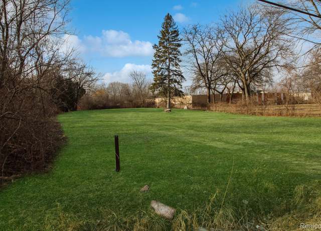 Property at 11398 Harrison, Romulus, MI 48174, 0.5 baths