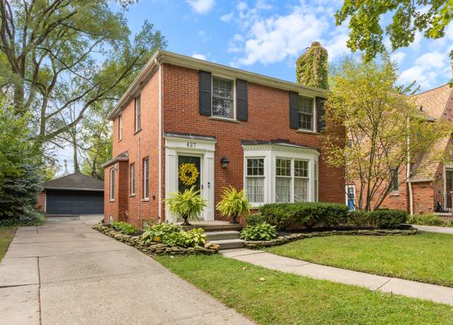 Property at 427 Maison Rd, Grosse Pointe Farms, MI 48236, 3 beds, 1.5 baths