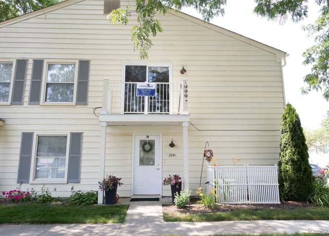 Property at 2861 Glenwood Ct, Lake Orion, MI 48360, 2 beds, 1 bath