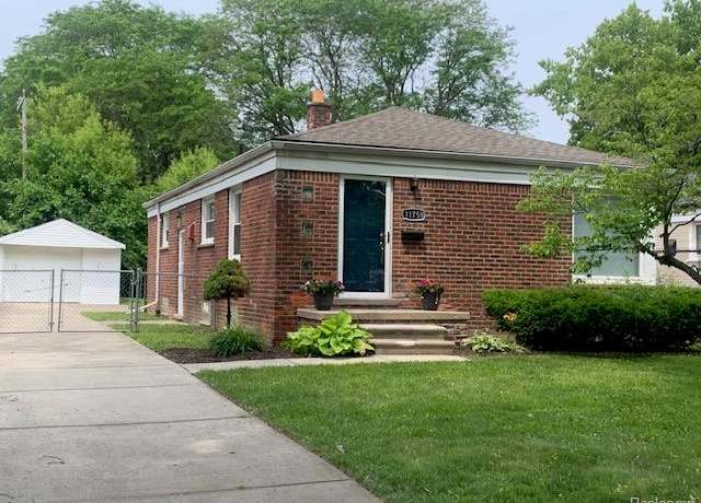 Property at 11759 W Parkway St, Redford, MI 48239, 3 beds, 1 bath