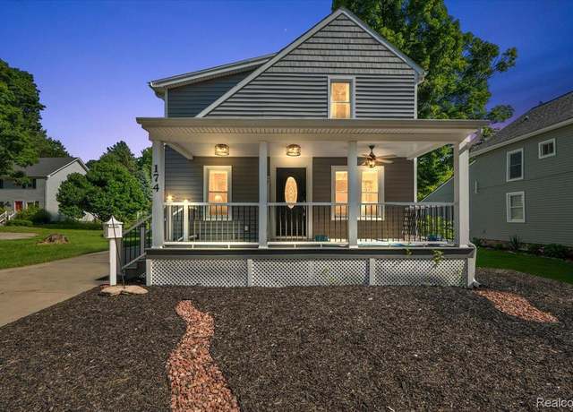 Property at 174 W Hollister St, Romeo Village, MI 48065, 4 beds, 2 baths