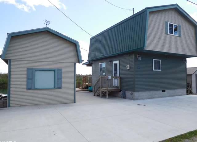 Property at 8235 Anchor Bay Dr, Clay Township, MI 48001, 3 beds, 1.5 baths