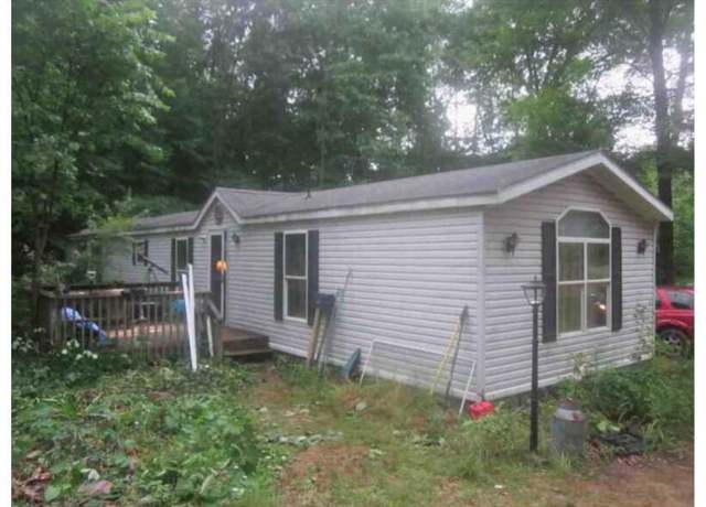 Property at 5016 Fox Run, Grand Junction, MI 49056, 3 beds, 2 baths