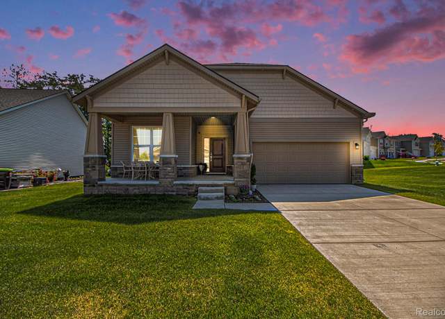 Property at 217 Coppice Way, White Lake, MI 48386, 3 beds, 2 baths