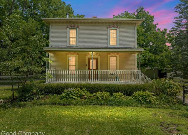 Property at 27180 Martindale Rd, Lyon Charter Township, MI 48165, 3 beds, 1.5 baths