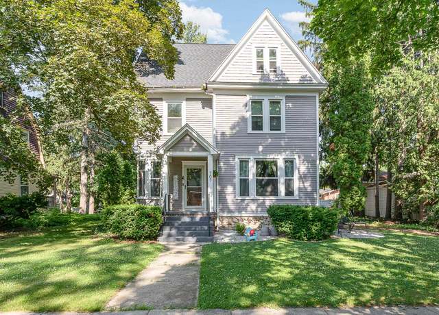 Property at 707 S University, Mount Pleasant, MI 48858, 4 beds, 2 baths