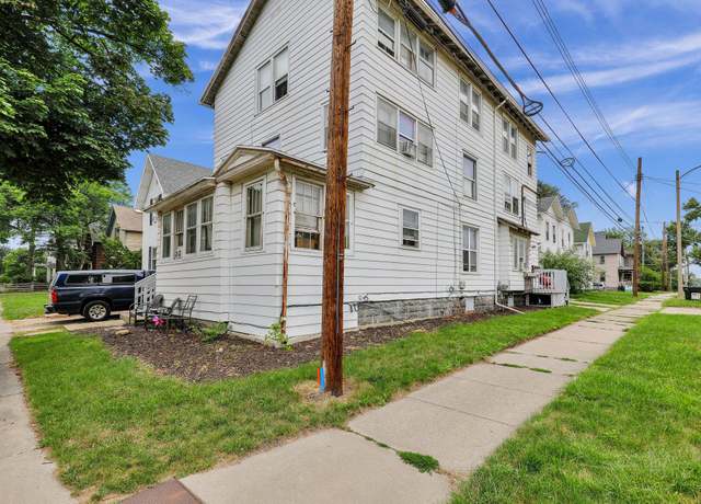 Property at 900 Seymour Ave, Lansing, MI 48906, 9 beds