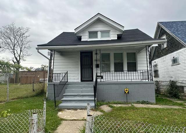 Property at 15913 Petoskey Ave, Detroit, MI 48238, 4 beds, 1 bath
