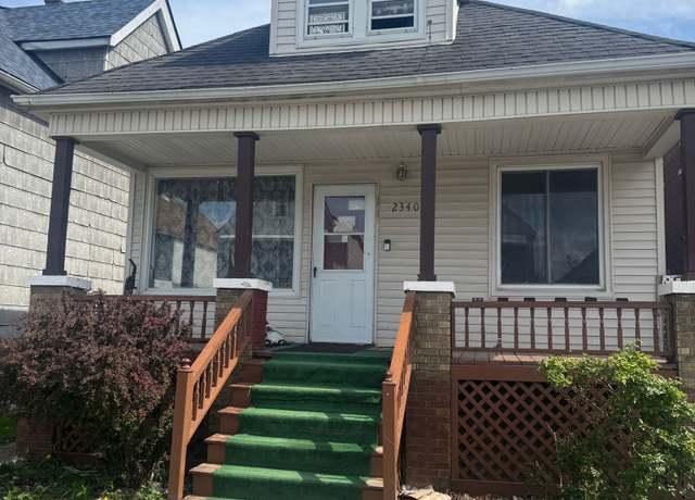 Property at 2340 Commor St, Hamtramck, MI 48212, 3 beds, 2 baths