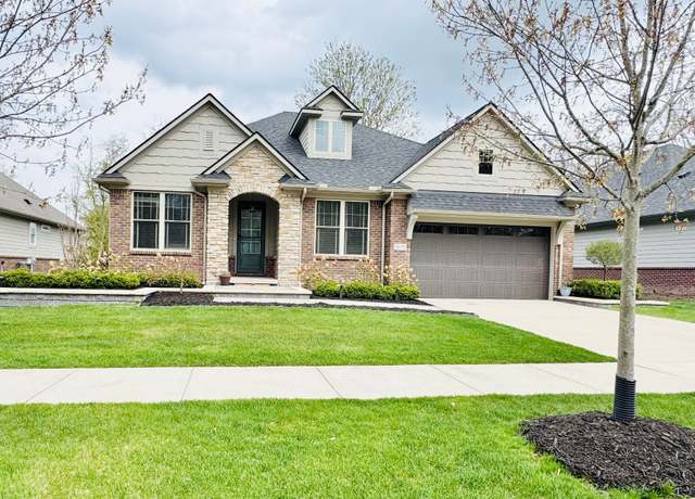 Property at 9630 White Pne, Plymouth, MI 48170, 3 beds, 3.5 baths