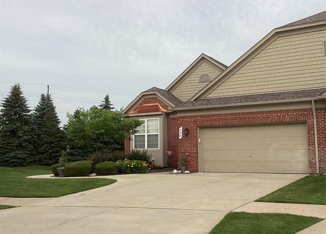 Property at 636 Zion Ct S, Howell, MI 48843, 2 beds, 2 baths