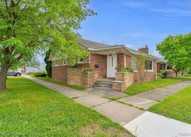 Property at 7300 Allen Rd, Allen Park, MI 48101, 3 beds, 2 baths