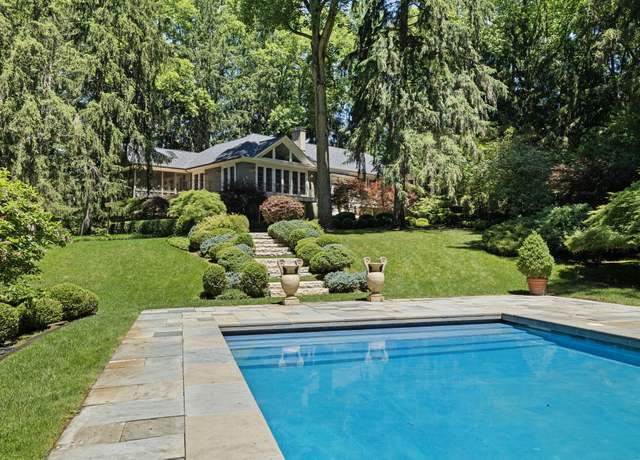 Property at 5716 E 1000 N, Unknown, IN 46350, 6 beds, 5.5 baths