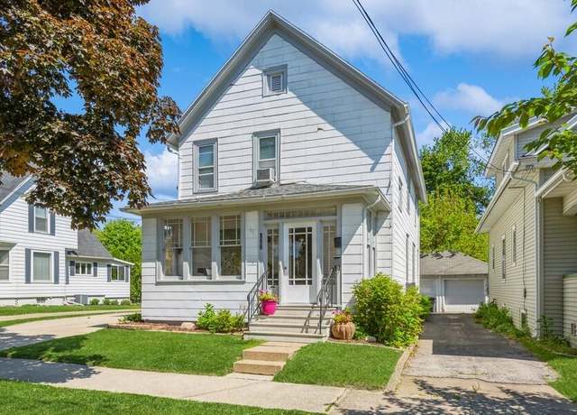 Property at 927 Harrison Ave, St Joseph, MI 49085, 4 beds, 2 baths