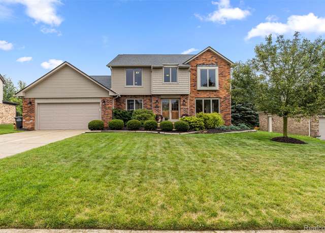 Property at 41725 Pon Meadow Ct, Northville, MI 48168, 4 beds, 2.5 baths