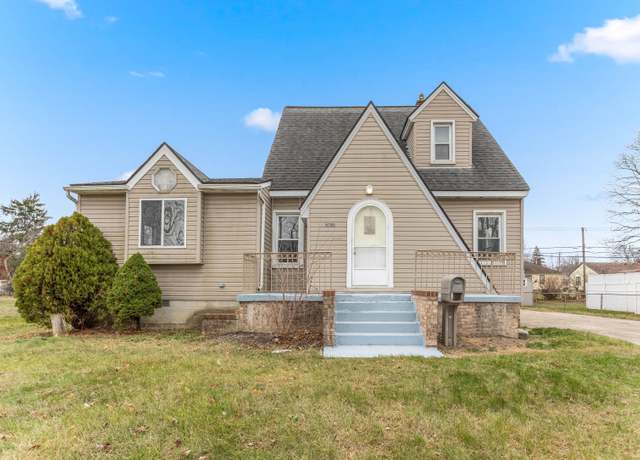 Property at 30819 Marquette St, Garden City, MI 48135, 4 beds, 2.5 baths