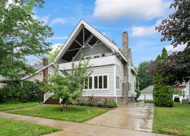 Property at 319 E University Ave, Royal Oak, MI 48067, 3 beds, 3 baths