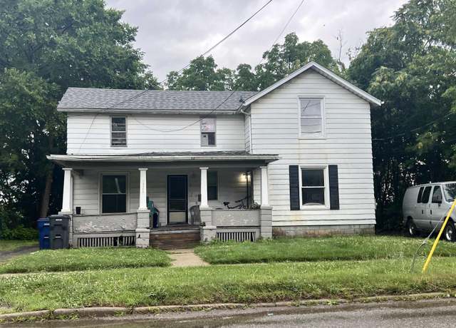 Property at 1926 W Court St, Flint, MI 48503, 4 beds, 4 baths