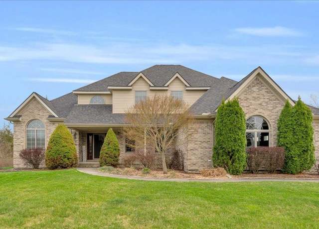 Property at 6115 Gratiot Ave, St Clair, MI 48079, 4 beds, 3.5 baths