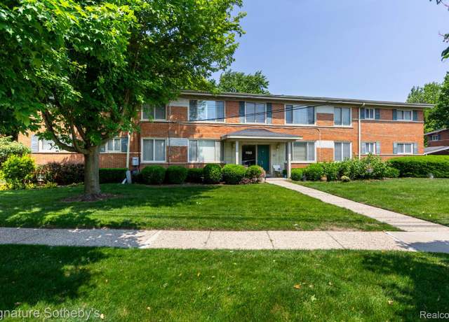 Property at 1155 Derby Rd #8, Birmingham, MI 48009, 2 beds, 1.5 baths