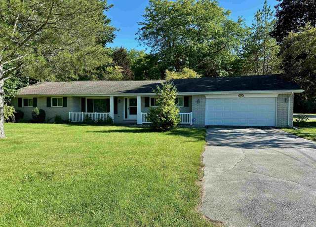 Property at 12985 Gratiot Rd, Thomas Township, MI 48626, 3 beds, 2 baths