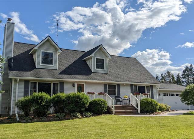 Property at 9753 W Coon Lake Rd, Webberville, MI 48892, 3 beds, 2 baths
