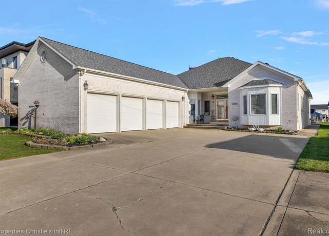 Property at 32560 N River Rd, Harrison Charter Township, MI 48045, 3 beds, 4 baths