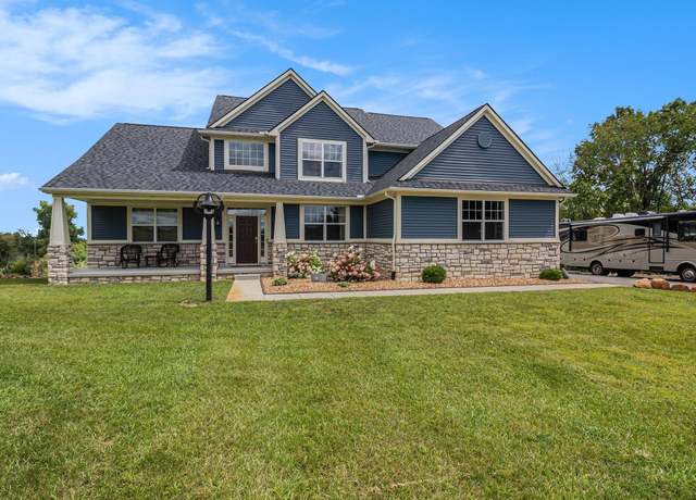 Property at 4009 Cactus Flower Ct, Marion Township, MI 48843, 4 beds, 2.5 baths