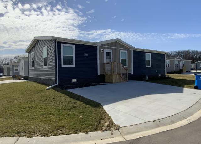 Property at 3199 Kirkham, Jackson, MI 49201, 3 beds, 2 baths