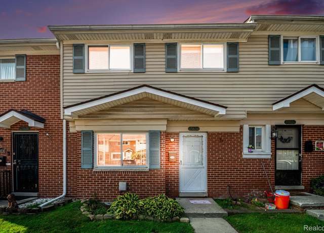 Property at 25634 Lexington Ln, Roseville, MI 48066, 3 beds, 1.5 baths