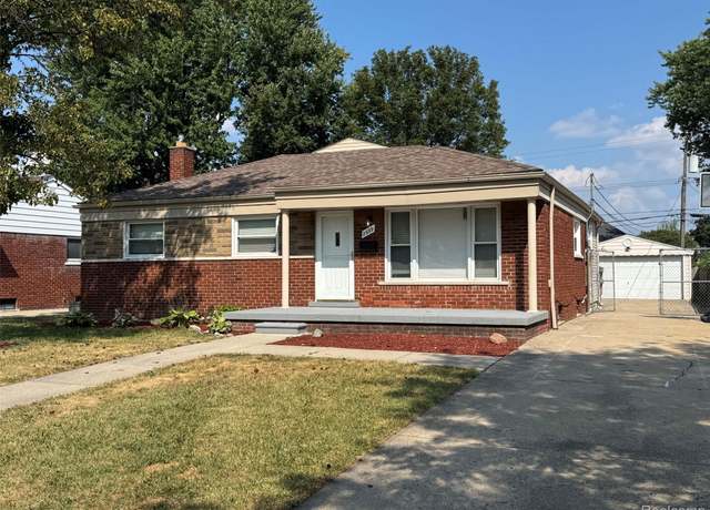 Property at 2699 Longmeadow Dr, Trenton, MI 48183, 3 beds, 3 baths