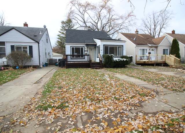 Property at 15881 Lennane St, Redford, MI 48239, 3 beds, 1 bath