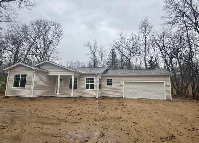 Property at 205 Forestville Dr, Houghton Lake, MI 48629, 2 beds, 2 baths