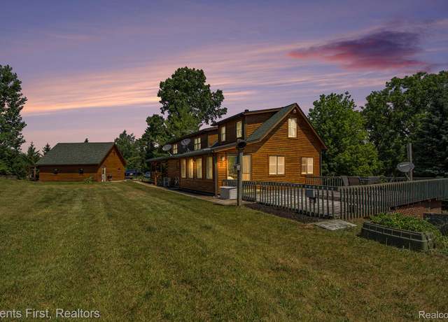 Property at 16501 Winters Rd, Sylvan Township, MI 49240, 5 beds, 3 baths