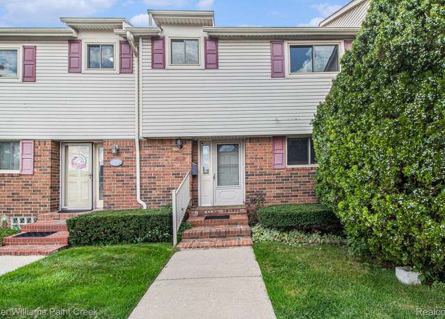 Property at 1748 E 13 Mile Rd, Madison Heights, MI 48071, 3 beds, 2.5 baths