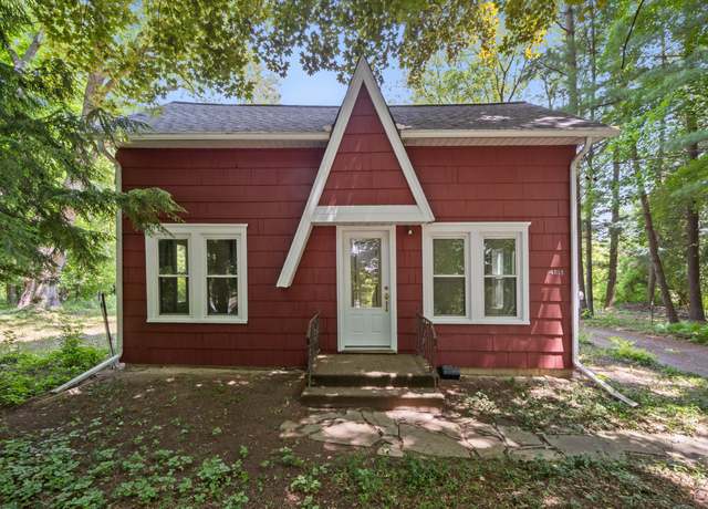 Property at 4515 S Jackson Rd, Jackson, MI 49201, 2 beds, 1.5 baths