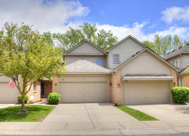 Property at 4896 Royal Cove Dr, Shelby Twp, MI 48316, 3 beds, 2.5 baths