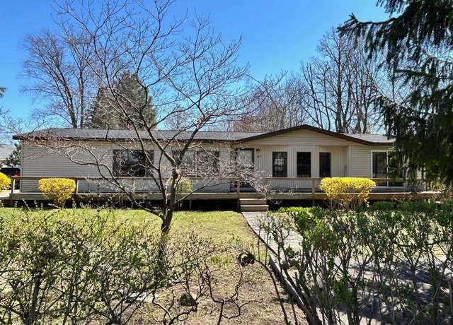 Property at 1877 S Almont Ave, Imlay City, MI 48444, 3 beds, 2 baths