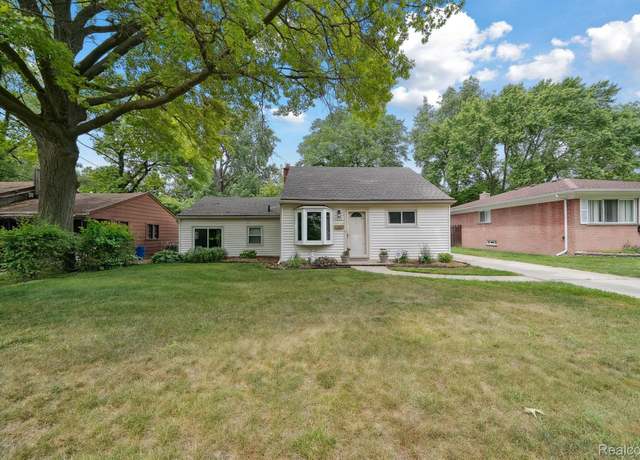 Property at 4309 Marr Ave, Warren, MI 48091, 4 beds, 2 baths