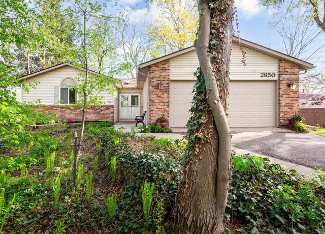 Property at 2850 Angelus Pines Dr, Waterford, MI 48329, 3 beds, 2.5 baths